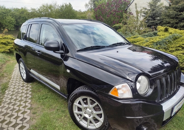 Jeep Compass cena 27990 przebieg: 213700, rok produkcji 2009 z Ćmielów małe 742